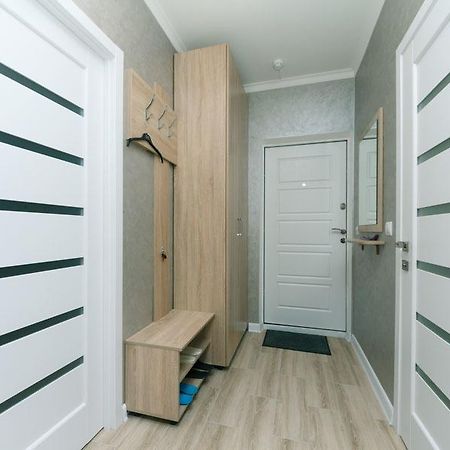 Sofii Rusovoi 3V Apartment Kiev Bagian luar foto